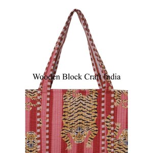 Sac fourre-tout matelassé fait main pour femmes, magnifique sac de marché en coton pour le shopping, imprimé animal tigre, grand sac fourre-tout, sac fourre-tout fonctionnel - Product Image 2