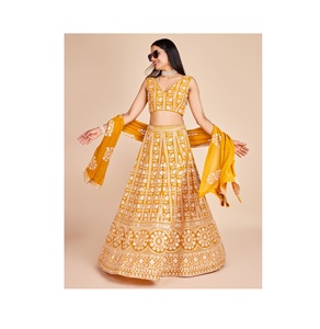 Fil et paillettes de qualité supérieure traditionnels indiens broderie travail Georgette femmes Lehenga Choli disponible à bas prix - Product Image 1
