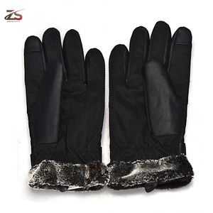 Gants d'hiver en cuir à doigts entiers Gants d'hiver en cuir au Pakistan - Product Image 2