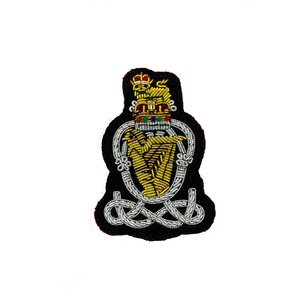 ป้ายปักหมุดบนยอดสัญลักษณ์การเย็บปักด้วยลวดแถบผ้าเบเร่ต์แผ่นติดศีรษะ - Product Image 2