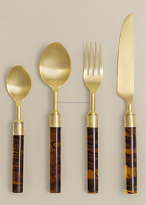 Ensemble de couverts plaqué or de style moderne le plus vendu (lot de 4) - Product Image 4