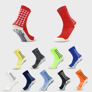Chaussettes de football/soccer pour hommes en coton de haute qualité, respirantes, antidérapantes, personnalisées en gros - Product Image 6