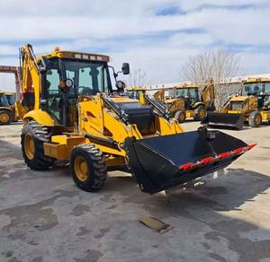 Chargeuse-pelleteuse 4x4 8 tonnes JCB 3CX 4CX à vendre - Product Image 1