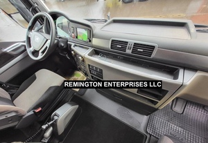Camion tracteur MAN TGX 18.460 4X4 Diesel Euro 6 à transmission automatique, occasion, transport logistique, conduite à gauche, 2019 - Product Image 3