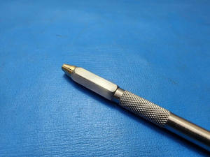 Micro-implant chirurgical dentaire en acier inoxydable Mini lame de scalpel avec poignée Base essentielle des instruments chirurgicaux - Product Image 3