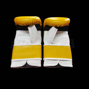 ถุงมือชกมวยแบบใหม่ คุณภาพสูง สำหรับฝึกซ้อมมืออาชีพ ทำจากหนัง - Product Image 5