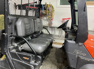 Vente en gros pour moissonneuse-batteuse diesel RTV-1100C 4x4 tout-terrain avec cabine climatisée, benne hydraulique, pour le blé, le riz et les céréales - Product Image 6