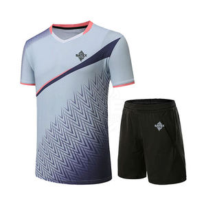 Uniforme de Tenis Flexible y Transpirable con Diseño de Manga Corta para Movimiento Rápido y Comodidad - Product Image 1