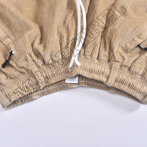 Pantalones de Nieve Cargo de Pana Beige para Invierno, al por Mayor, con Múltiples Bolsillos con Cremallera y Puños Elásticos - Product Image 3