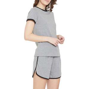 OEM disponible nueva moda mujer gimnasio camisa y corto suave cosas cómodo ligero sostenible elegante conjunto de pantalones cortos para las mujeres - Product Image 3