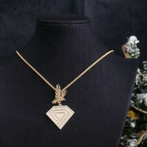 Collier pendentif hip-hop pour homme en argent 925 plaqué or 14 carats avec moissanite ronde taille brillant sur le thème de l'aigle, cadeau pour lui - Product Image 4
