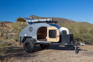 Caravane de voyage moderne en aluminium, légère, pliable, mini-caravane avec cuisine coulissante, suspension indépendante, pour le camping sur route - Product Image 6