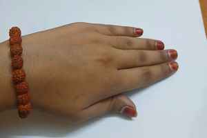 Pulsera certificada 5 Mukhi Rudraksha, cuentas nepalíes originales, positividad, alivio del estrés, protección Aura, Unisex, ajustable, energizado - Product Image 2