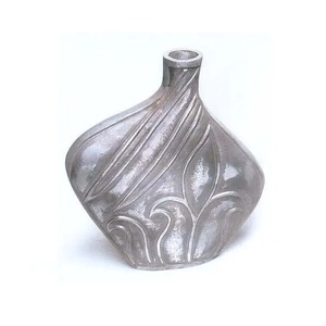 New Aluminum Flower <b>Vases</b> in polish Finished New Latest Metal Flower Pot I Wholesale Price Latest New Metal Flower <b>vases</b> - Product Image 2