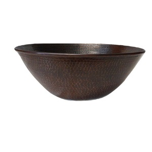 Fregadero lavado de cobre de superficie pulida para el hogar de diseño moderno y elegante con colador para uso en la cocina - Product Image 4