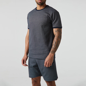 Ensemble deux pièces d'été pour homme de haute qualité, vêtements d'extérieur 100 % coton respirant à séchage rapide, style urbain, logo personnalisé - Product Image 3