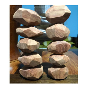 Pierres d'équilibre en bois Tumi Ishi, pierres d'équilibre en bois faites à la main pour la décoration intérieure zen, art minimaliste, tendance, style de maison, Tumi Ishi en bois - Product Image 3