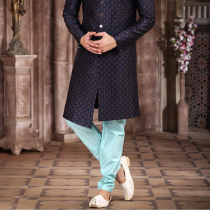 Sherwani de alta calidad para hombres en estilo étnico tradicional Servicios OEM para todas las edades Ropa india y pakistaní - Product Image 5