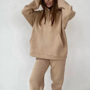 Wholesale Stylish Women Tracksuit 2 Piece Oversized <b>Hoodie</b> & Pants Yoga, <b>Running</b> & Lounge Wear Customizable - Product Image 1