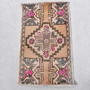1.6x2.6 ft Small Vintage Rug, Turkish Rug, <b>Brown</b> Pink Southwestern <b>Wool</b> Rug - Product Image 1