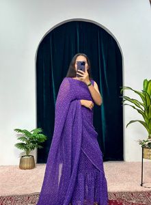 Robe sari en soie de haute qualité Nouveau et différent Style Bollywood pour les mariages et les fêtes Vêtements indiens et pakistanais - Product Image 3