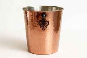 Hielera de Cobre Martillado Hecha a Mano con Asas Dobles, Enfriador de Bebidas Elegante para el Hogar, Bar, Fiestas y Entretenimiento - Product Image 5