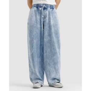 กางเกงยีนส์ทรงสเก็ตเตอร์ขาบานสไตล์เรียบง่าย - Product Image 2