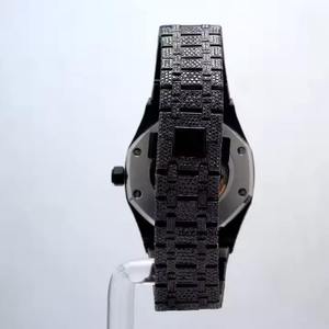 Montre de luxe en diamant Moissanite entièrement glacée avec double fuseau horaire et sous-cadran Bracelet en acier inoxydable de qualité supérieure pour hommes élégants - Product Image 2