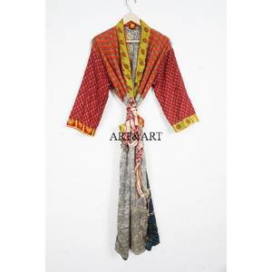 Kimono en soie pour femme, élégant et léger, style bohème chic, robe longue à imprimé floral, douce, pour spa, stations balnéaires, vêtements de détente - Product Image 1