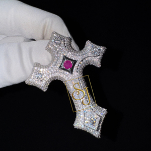 925เงินสเตอร์ลิงสำหรับผู้ชายสร้อยคอคริสเตียนเป็นประกายวิบวับมีเอกลักษณ์เฉพาะตัวออกแบบวินเทจจี้สวยงาม - Product Image 1