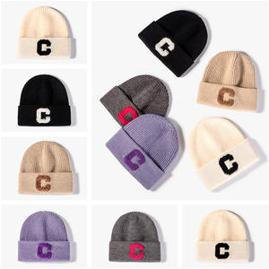 2025 Logo personnalisé brodé bonnet chapeau haute qualité acrylique tricoté Ski casquette chaud multicolore serviette femmes hommes dessin animé motif - Product Image 2