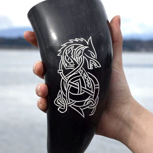 Cuerno para Beber Natural Vikingo de Alta Calidad Pulido Ecológico Diseño Animal de Cuerno de Búfalo - Product Image 1