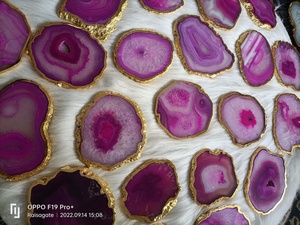 ถาดรองแก้วหินโมราคริสตัลธรรมชาติสีชมพูทรงกลมชุบทอง - Product Image 3