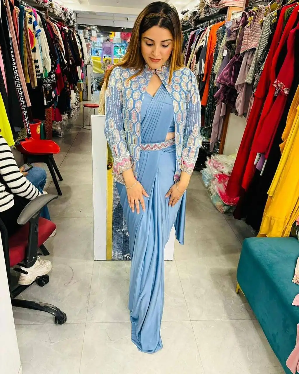 Hint trend tarzı yeni fantezi hazır dizi nakış iş KOTI ve fullblouse bluz ile SAREE giymek