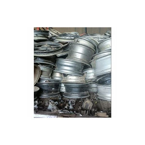 Vente en gros de ferraille de jantes en aluminium (90% de teneur en aluminium) en provenance de France avec services OEM/ODM pour une livraison rapide et une disponibilité continue - Product Image 1