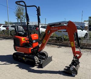 Reliable Kubota K008 Mini Digger <b>for</b> <b>sale</b> with 10.3 HP Kubota engine 2.5 mph travel speed and 1.0 ton operating <b>weight</b> - Product Image 6