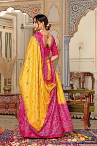Dernière tendance Tussar Silk avec impression Minakari et feuille de travail Lehenga Choli Achats en ligne au taux le plus bas - Product Image 2