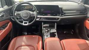 Soigneusement utilisé 2023 pour Sportage SX-Prestige FWD SUV Turbo Cuir R18 - Product Image 2