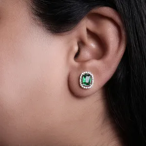 Boucles d'oreilles clous pour femme en argent 925 avec zircon cubique, style émeraude, religieuses, en rhodium, titane, cuivre, laiton, perle, diamant, cuivre - Product Image 2