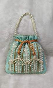 2025 elegante bolsa de muñeca Potli con cuentas de cristal piedras perlas y bordado Dabka para ropa de fiesta y boda - Product Image 2