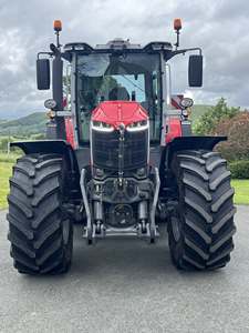 รถแทรกเตอร์มือสอง ปี 2025 ยี่ห้อ Massey Ferguson รุ่น 7720 Dyna 6  แบบมีห้องโดยสารปิด 43 ASBR สำหรับงานเกษตร - Product Image 5