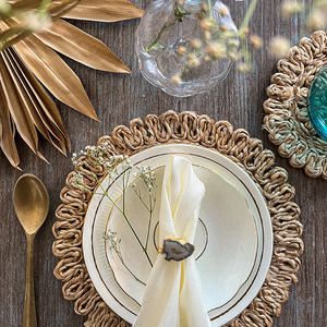 Nouveau design de décorations de fête de mariage, ronds de serviette carrés au look vintage, décorations de table - Product Image 2