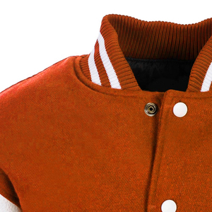 Chaqueta Letterman Varsity personalizada de los años 90 Cuerpo de lana naranja Mangas de cuero blanco Chenille Letters CollegeBaseballjacket para hombres - Product Image 3