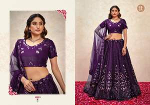 Diseñador más vendido Lehenga Choli para bodas y fiestas de verano con trabajo de hilo y bordado de La India - Product Image 2