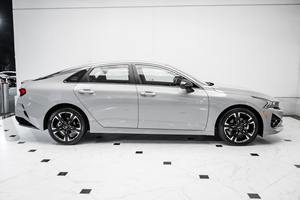 Gran Promoción 2023 Kia K5 GT-Line SEDÁN 4 PUERTAS 1.6 GASOLINA - Product Image 4