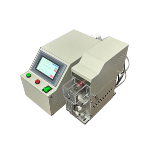 Machine semi-automatique de dénudage de lame rotative de peau en plastique de machine de bande de câble coaxial de haute précision - Product Image 1