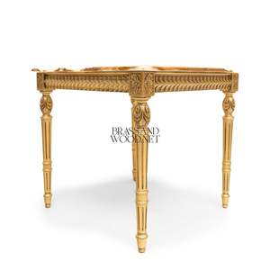 โต๊ะข้างทรงสี่เหลี่ยมหรูหราพร้อมท็อปหินอ่อนสีขาวธรรมชาติและขาไม้ลายลูกฟูกประดับทองคำเปลวสำหรับตกแต่งสไตล์พระราชวังคลาสสิก - Product Image 4