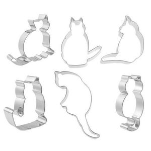 Durable metal cookie shape <b>cutter</b> helpful for shaping <b>dough</b> precisely for professional bakery results - Product Image 4
