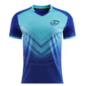 Camiseta de Fútbol Personalizada de Alta Calidad con Manga Corta Transpirable, Color y Logotipo Personalizados, Hecha de 100% Poliéster - Product Image 1