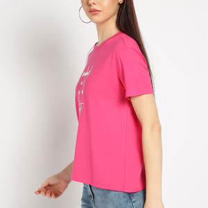 Matériaux de qualité supérieure Logo personnalisé imprimé femmes t-shirts nouvelle mode tenue de rue solide coupe femmes t-shirts - Product Image 3